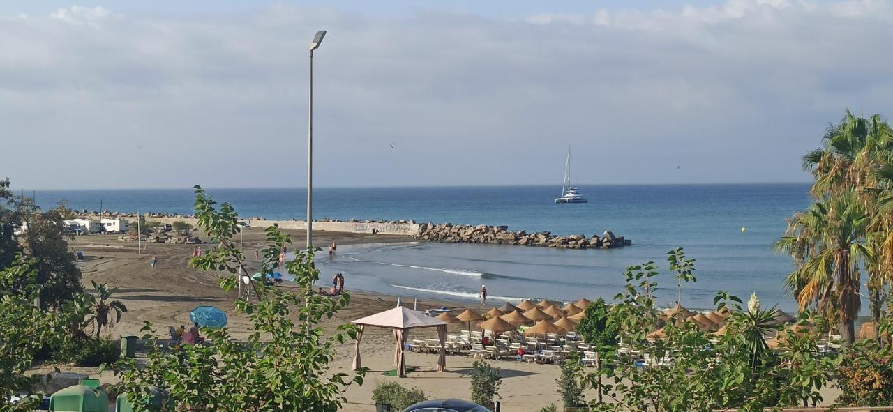 Junto A La Playa Del Cristo Cerca Del Puerto Apartment Estepona Exterior photo